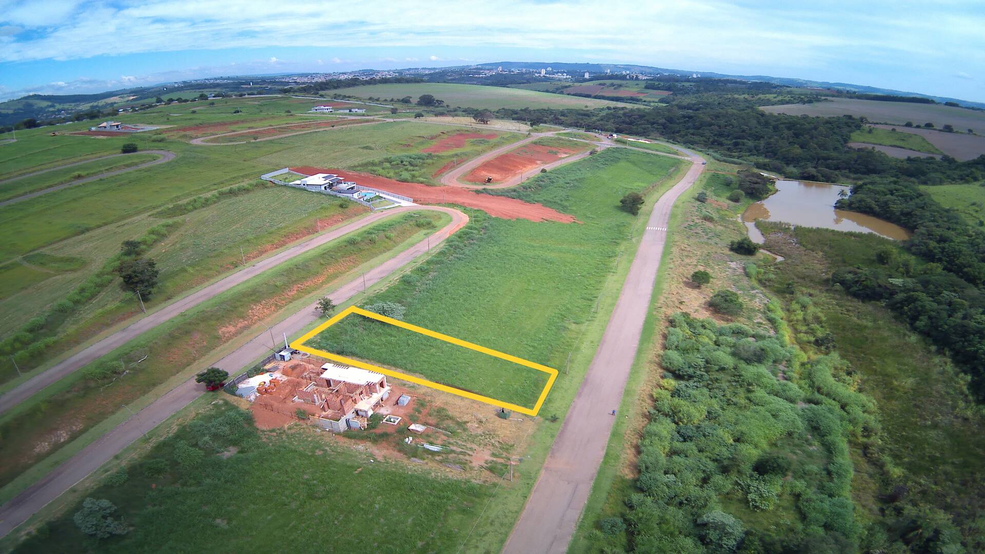 #197 - Terreno em condomínio para Venda em Itatiba - SP