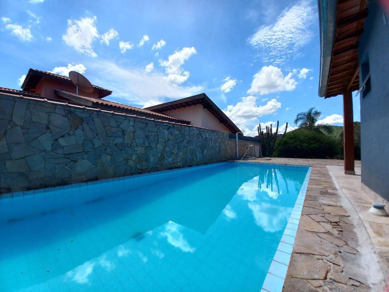 #228 - Casa em condomínio para Venda em Itatiba - SP