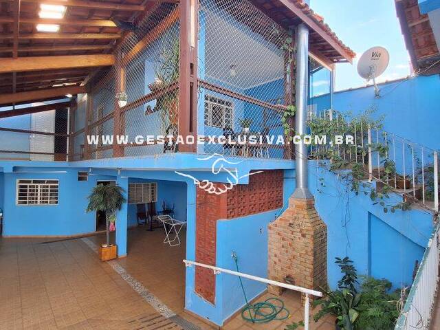 Casa para Venda em Itatiba - 1