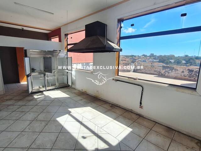 #250 - Prédio comercial para Venda em Itatiba - SP